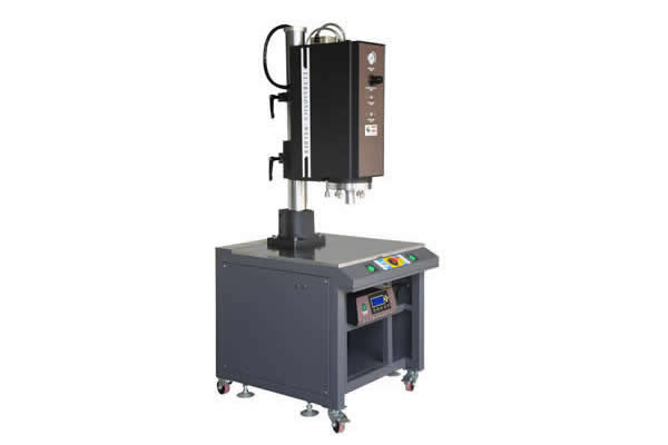 伺服型超聲波焊接機(jī)：創(chuàng)新技術(shù)，高效生產(chǎn)！